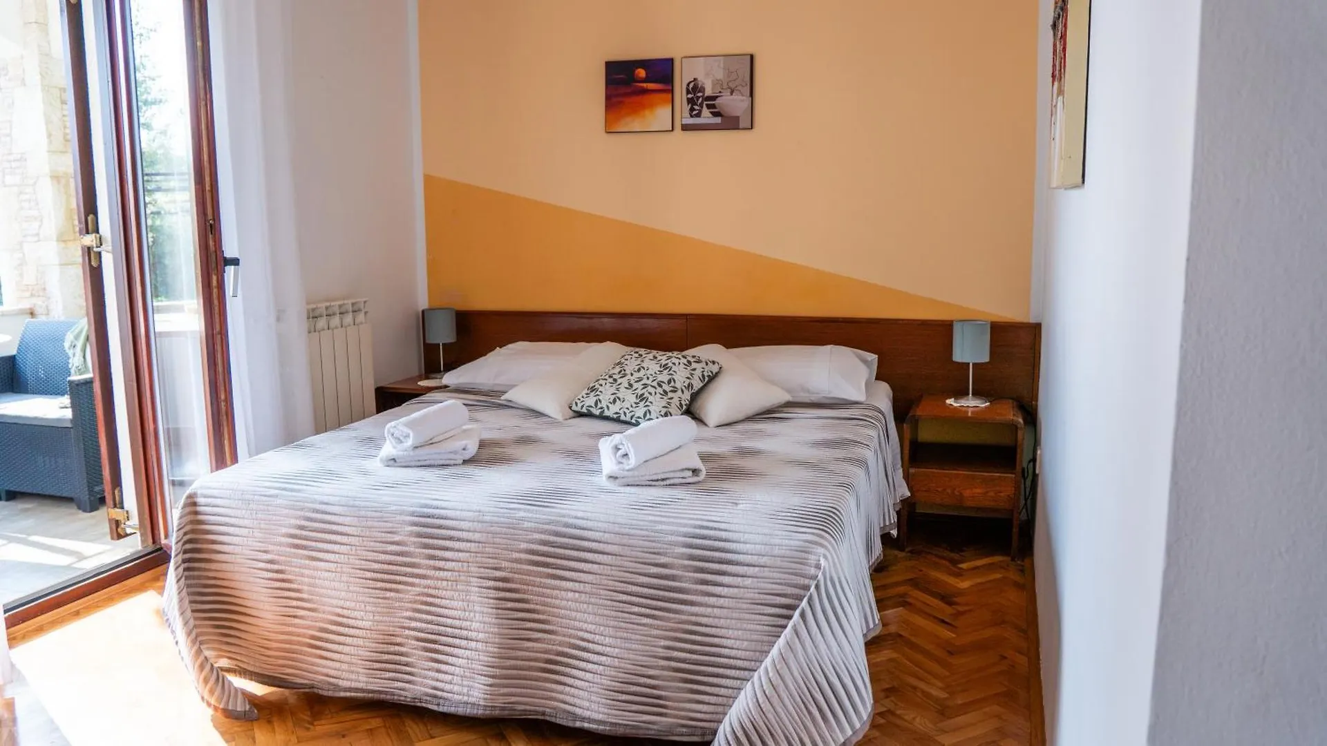 Apartments Nena Pula